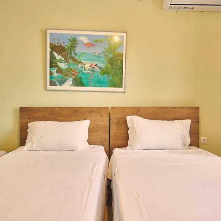 Tatil Evi Mika's Valley View House