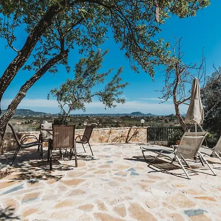 Mika's Valley View House * Langadhakia